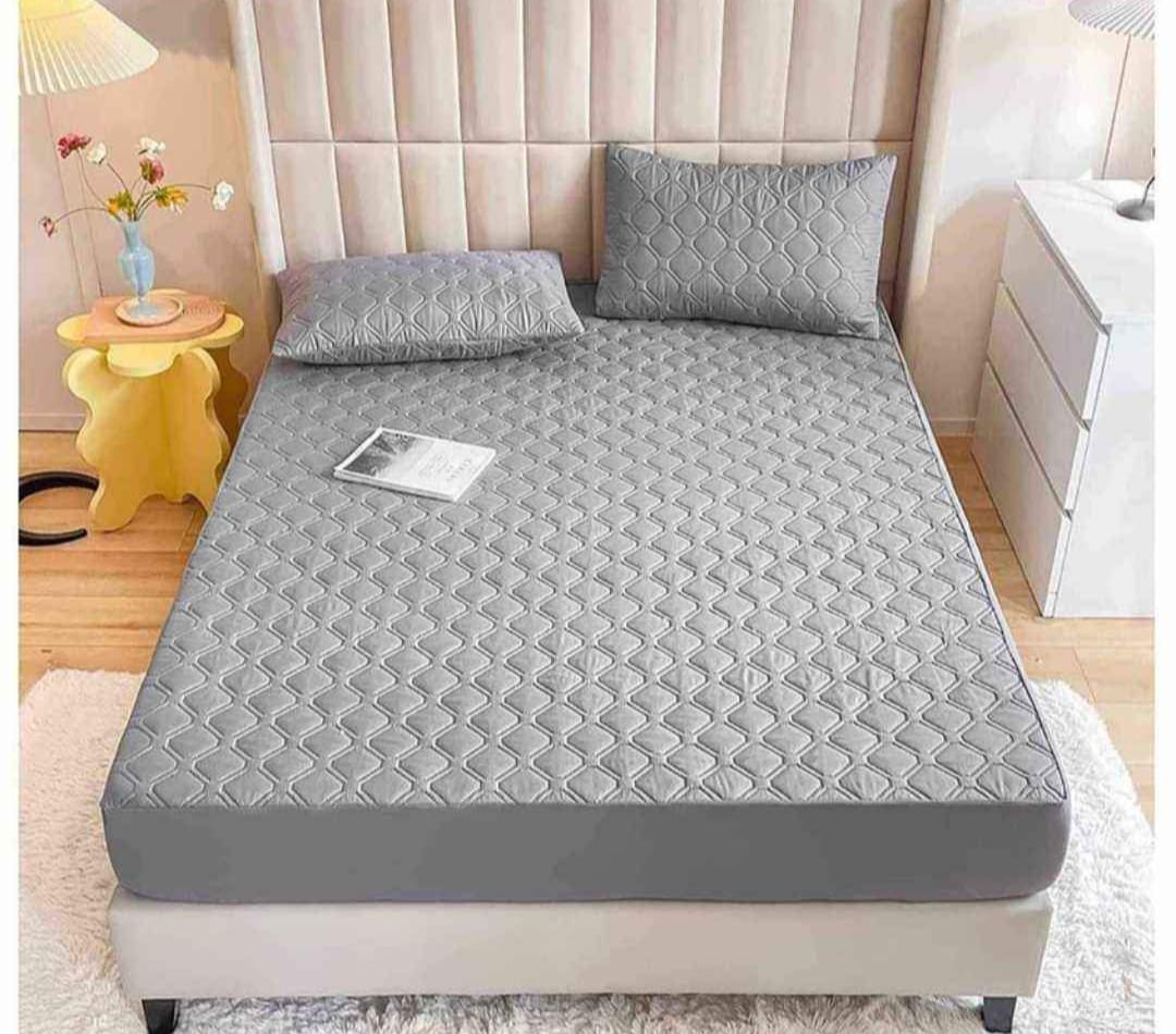 PROTECTOR DE COLCHON ANTIFLUIDO ACOLCHADO